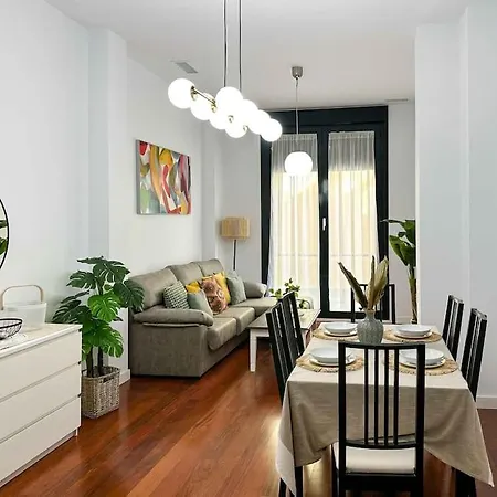 Casa Najera. Elegancia Y Amplitud En Pleno Centro. Apartment Alicante