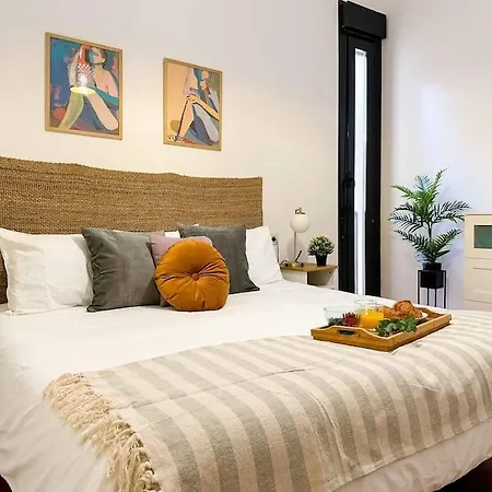 Apartment Casa Najera. Elegancia Y Amplitud En Pleno Centro.