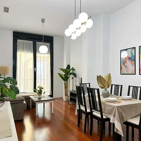 Casa Najera. Elegancia Y Amplitud En Pleno Centro.