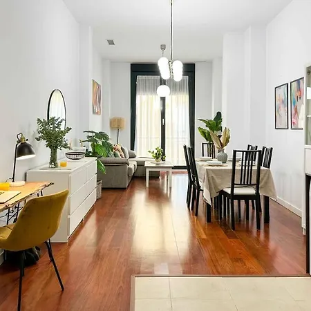 Casa Najera. Elegancia Y Amplitud En Pleno Centro.